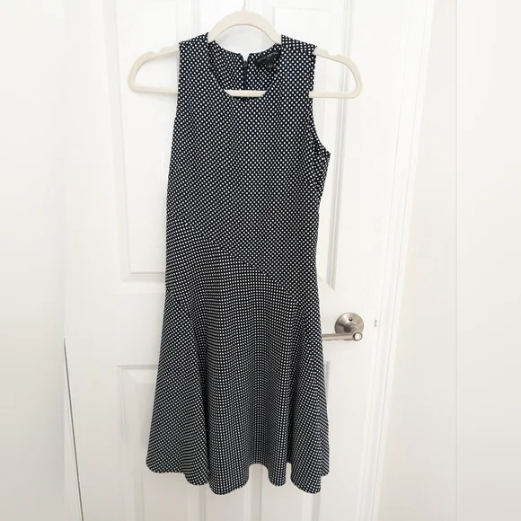 Banana Republic, Black/White polka dot dress. Fits like XS.